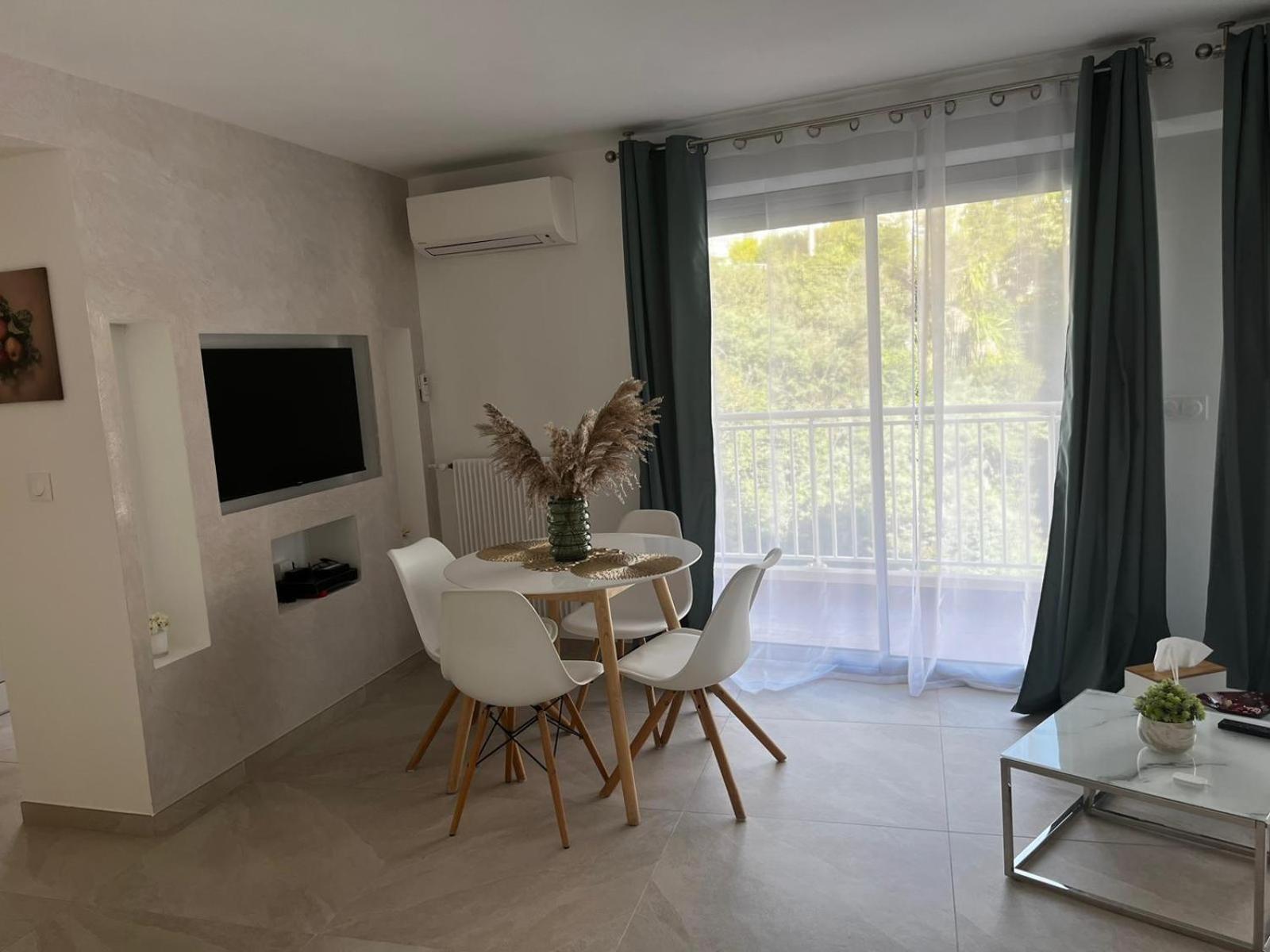 Charmant Studio - Centre Ville De Cannes Exteriér fotografie